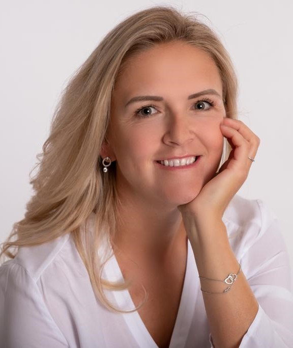 MONIQUE LUDWIG
